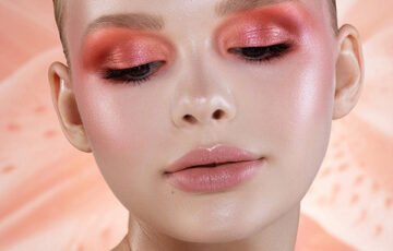 Natasha Denona Bloom 15-Pan Eyeshadow Palette (1)