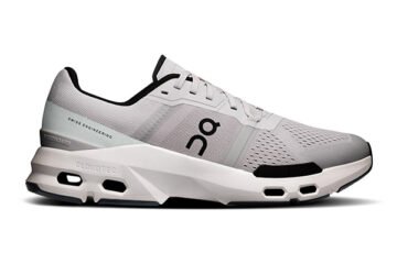 On Cloudpulse Training Shoes (3)