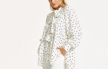 Liquorish Polka Dot Ruffle Blouse-High-Low (2)