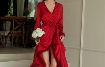 Womens Feather Satin Long Robe (1)