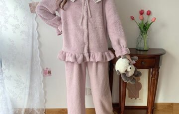 Ladies Warm Coral Fleece Pajamas Suit (2)