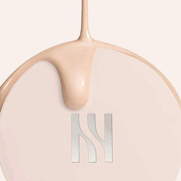 HERA Reflection Glow Cushion 2 HERA Reflection Glow Cushion - Image 2