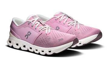 On Running Cloud X 4 Training Shoes (1)
