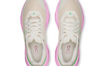 On Cloudpulse Next Women's-Silver Honeydew (5)