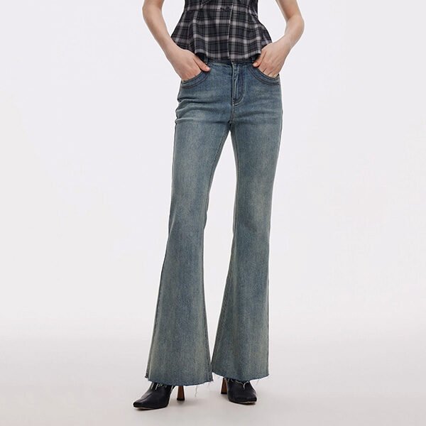 Flared High-Waisted Jeans