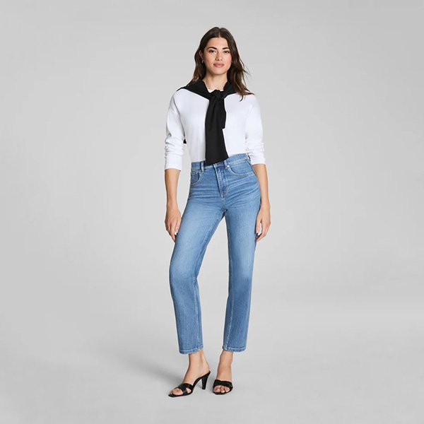 SPANX 90s Straight Leg Shaping Jeans (4)