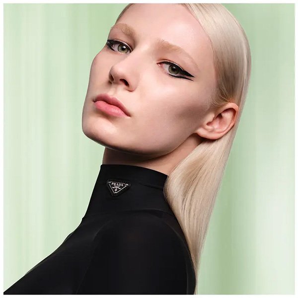 Prada Pradalines eye pencil in Menta and Nero with waterproof formula