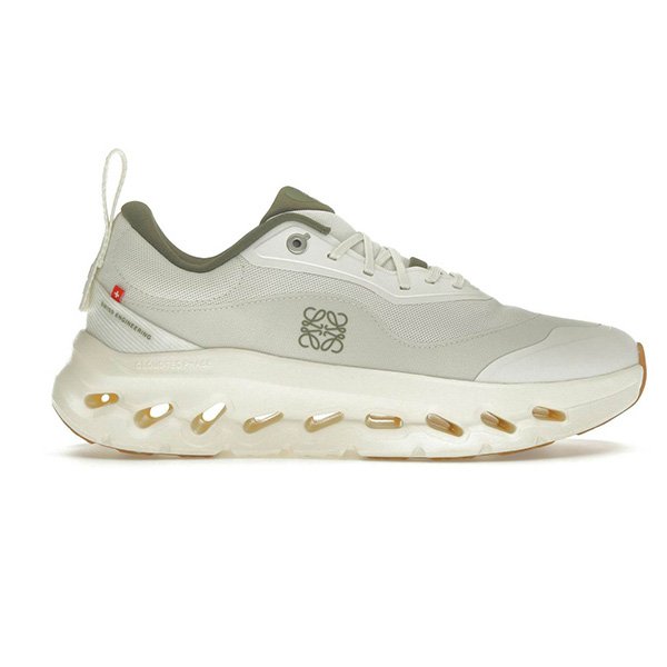 Designer Sneakers - Cloudtilt LOEWE | On Running
