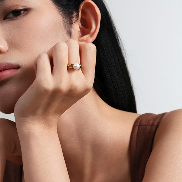 Emphasis Cosmos Ring | Pearl & Diamond Gold