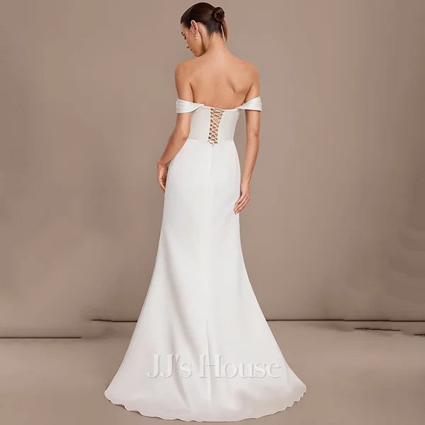 Convertible Dress JJ's House Canna Ivory rear view with crossed lace-up straps and train