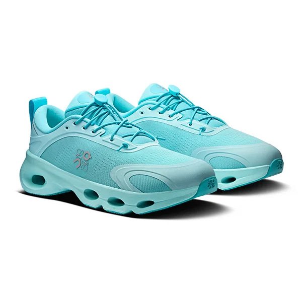 LOEWE Sneakers Cloudsolo Turquoise On Running
