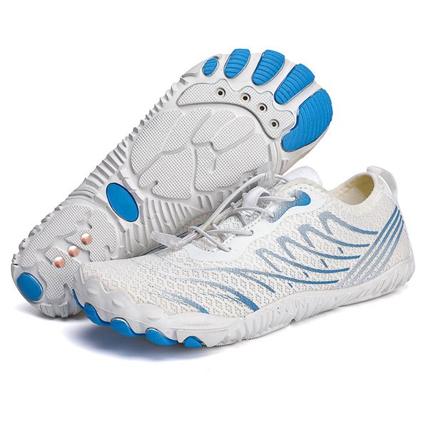 Anti-static water shoes with breathable mesh and natural rubber sole